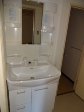se7016.jpg