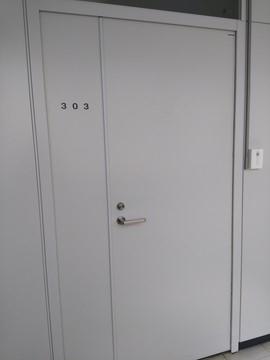 008814_w4.jpg