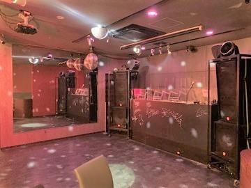 011204_w5.jpg
