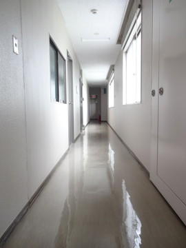 014707_w5.jpg