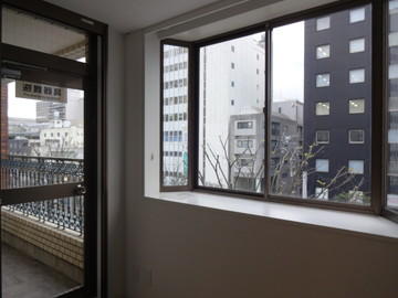 059602_w11.jpg