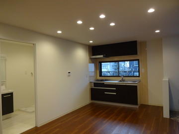 059602_w6.jpg