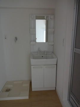 03804_w11.jpg